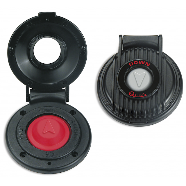 PULSANTE A PIEDE NERO